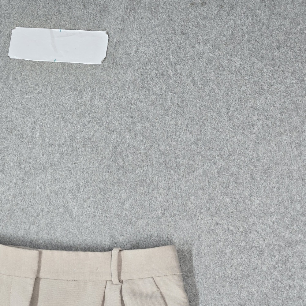 Abercrombie & Fitch Women Shorts 31 / 12 Beige Dress Chino - Picture 6 of 11